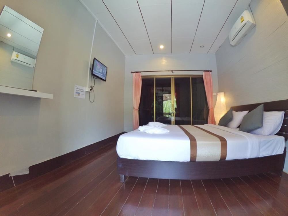 海滨小屋旅馆 Ko Lanta 外观 照片
