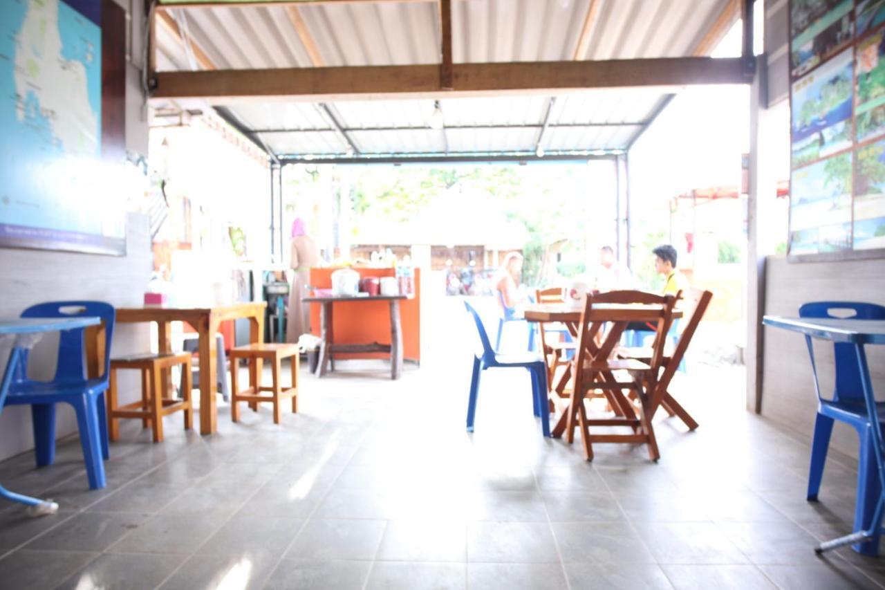 海滨小屋旅馆 Ko Lanta 外观 照片